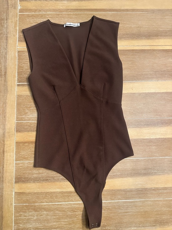 Abercrombie & Fitch Tops - Abercrombie & Fitch Brown V-Neck Sleeveless Bodysuit